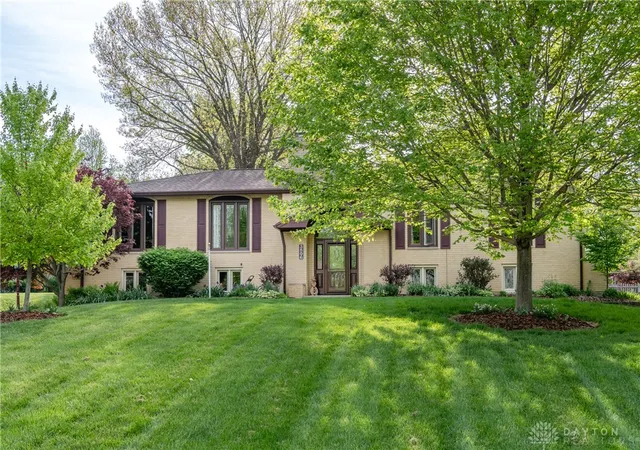 2nd image of 3806 Saint Andrews, Fairborn, OH 45324 | MLS# 957710