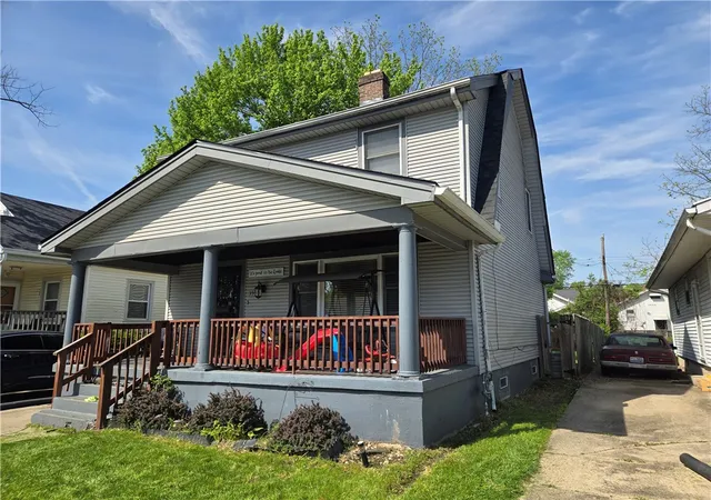 Homes for sale in Dayton, OH | 355 Elmhurst Rd, Dayton, OH 45417 | MLS# 957760