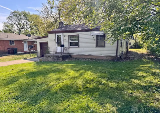 Homes for sale in Dayton, OH | 2239 Esmeralda Ave, Dayton, OH 45406 | MLS# 957798