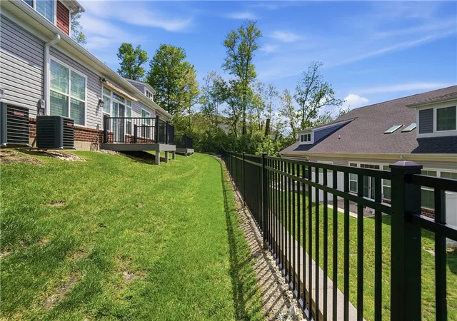 Listing Photo 2 - Condo for sale in building located at 605 Cape Cod Ct, Beavercreek, OH 45430 - Unit #