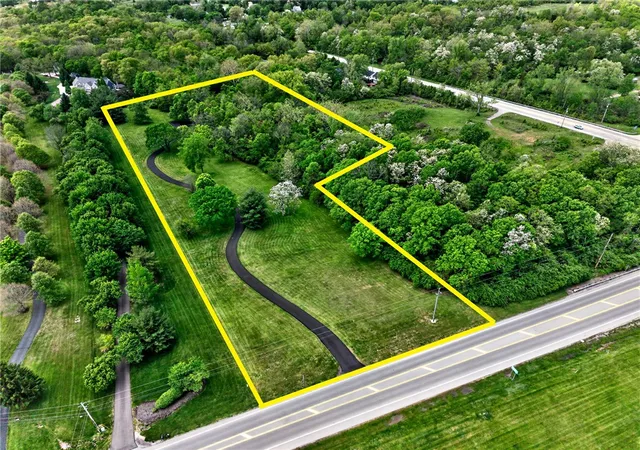 Homes for sale in Springboro, OH | 7399 State Route 48, Springboro, OH 45066 | MLS# 957789
