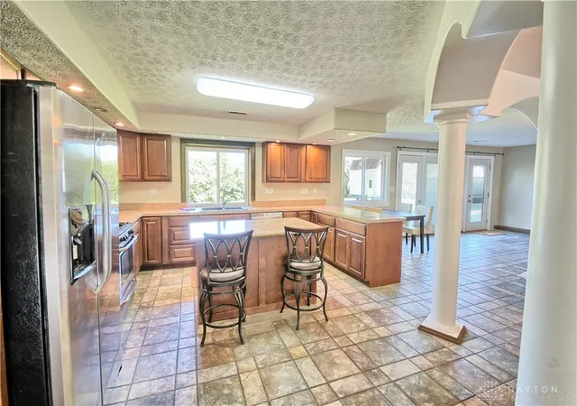 3rd image of 122 Cherry Hill Dr, Beavercreek, OH 45440 | MLS# 957498