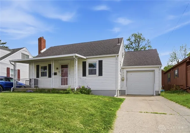 2nd image of 1320 N Plum St, Springfield, OH 45504 | MLS# 957885