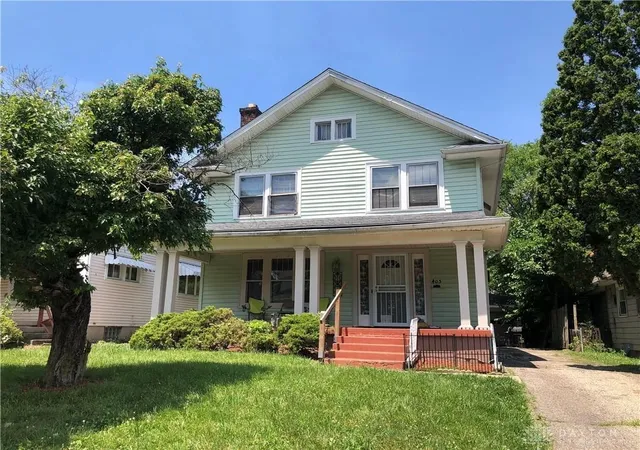 Homes for sale in Dayton, OH | 405 Kenilworth Ave, Dayton, OH 45405 | MLS# 957977