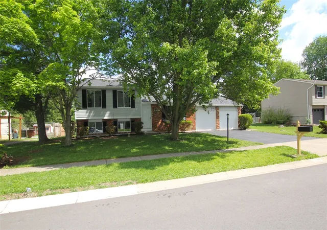 Homes for sale in Clayton, OH | 5917 Summersweet Dr, Clayton, OH 45315 | MLS# 957862