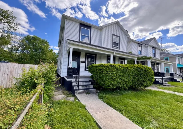 2nd image of 1532 1534 Mclain St, Dayton, OH 45403 | MLS# 958041