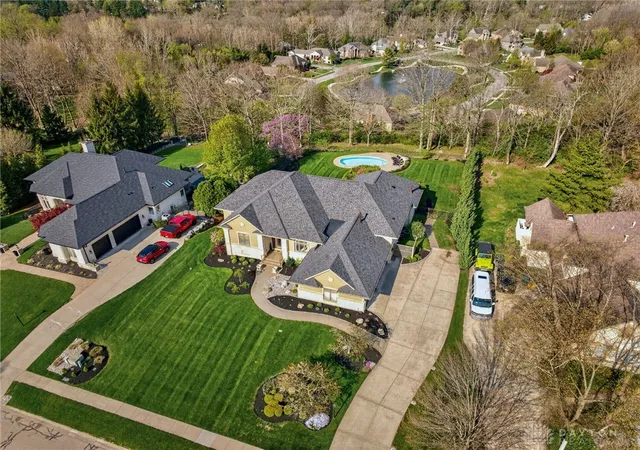 Homes for sale in Bellbrook, OH | 1475 Country Wood Dr, Bellbrook, OH 45440 | MLS# 957015