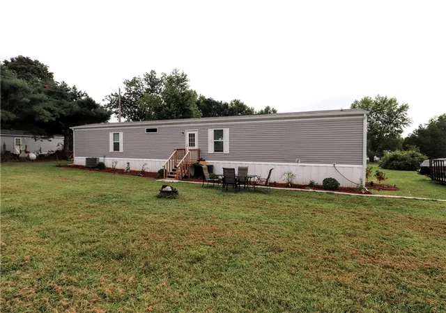 2nd image of 11515 Dundee Dr, Hillsboro, OH 45133 | MLS# 958285