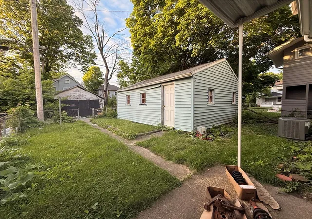 Homes for sale in Dayton, OH | 129 E Elmwood Ave, Dayton, OH 45405 | MLS# 958260