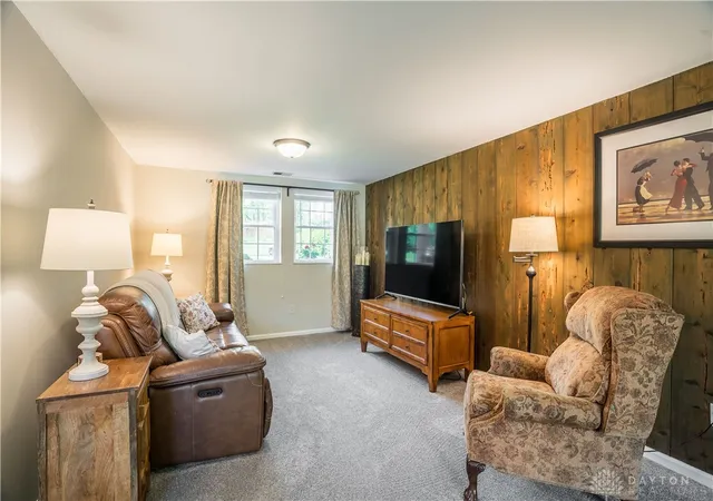 Photo 4 of Single family home for sale at 407 Thelma Ave, Dayton, OH 45415 | MLS# 958180 | Listing updated on 2026-08-01