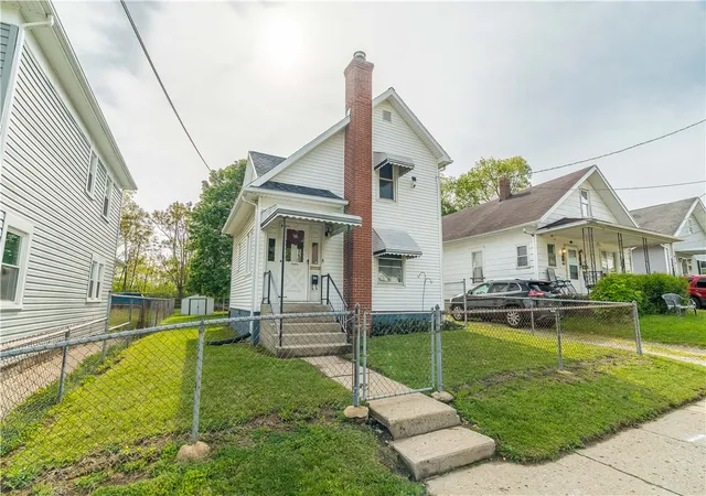 Photo 2 of Single family home for sale at 316 S Wilkinson Ave, Sidney, OH 45365 | MLS# 958368 | Listing updated on 2026-08-04