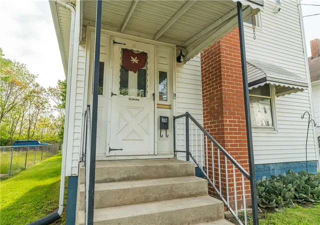 Photo 3 of Single family home for sale at 316 S Wilkinson Ave, Sidney, OH 45365 | MLS# 958368 | Listing updated on 2026-08-04