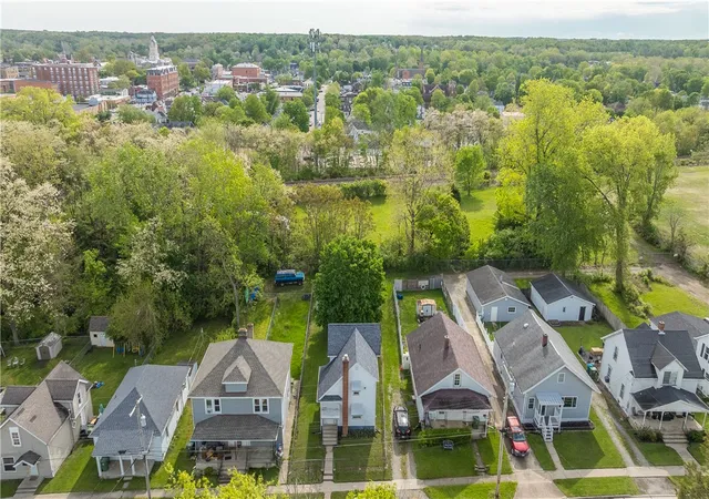 Photo 5 of Single family home for sale at 316 S Wilkinson Ave, Sidney, OH 45365 | MLS# 958368 | Listing updated on 2026-08-04