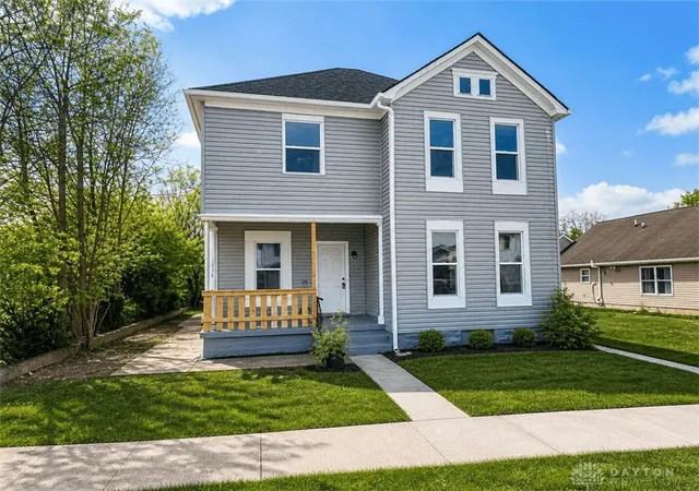 Homes for sale in Dayton, OH | 1546 W 1st St, Dayton, OH 45402 | MLS# 958401