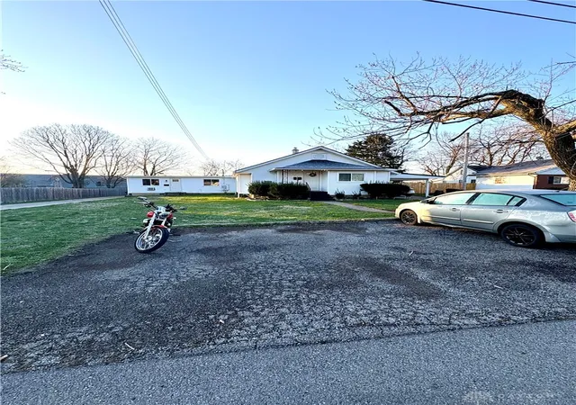 4th image of 1830 Roslyn Ave, Dayton, OH 45429 | MLS# 958431