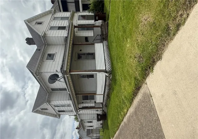 2nd image of 979 Lagonda Ave, Springfield, OH 45503 | MLS# 958508