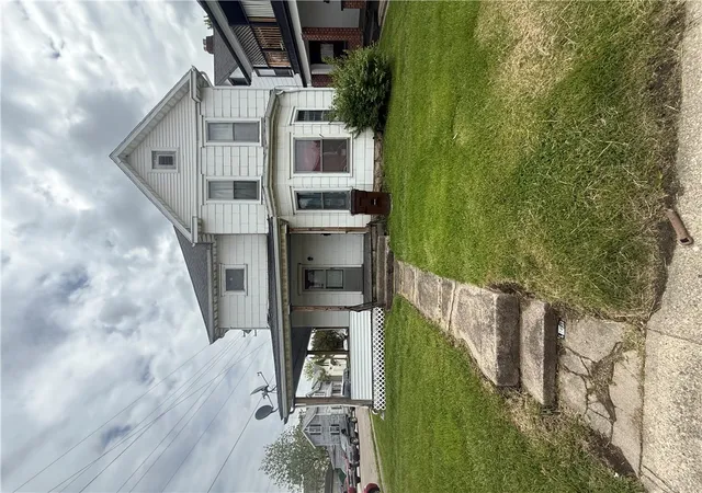 3rd image of 979 Lagonda Ave, Springfield, OH 45503 | MLS# 958508