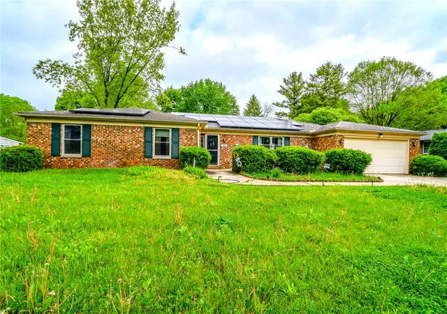 Photo 2 of Single family home for sale at 730 Fawcett Dr, Beavercreek, OH 45434 | MLS# 958310 | Listing updated on 2026-05-07