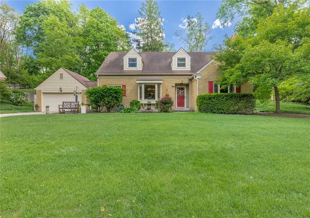 1st image of 156 W Hadley Rd, Oakwood, OH 45419 | MLS# 958423