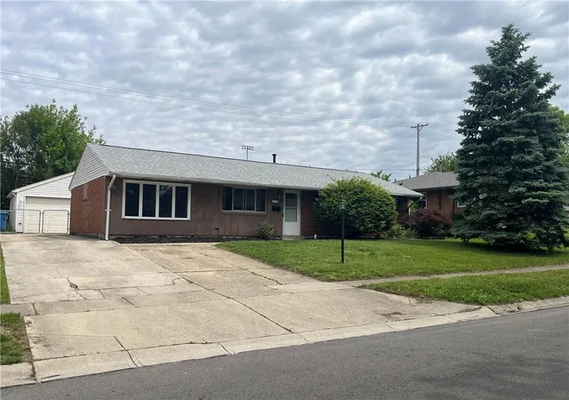 1st image of 4957 Chesham Dr, Dayton, OH 45424 | MLS# 958675