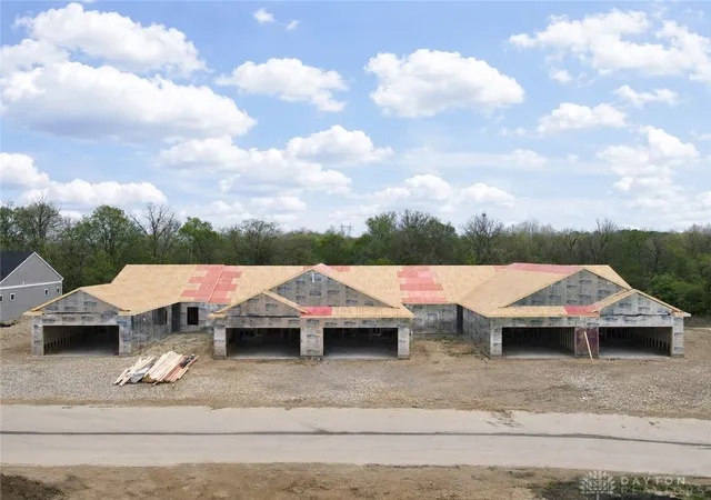 1st image of 6851 Traditions St #31, Middletown, OH 45044 | MLS# 958735