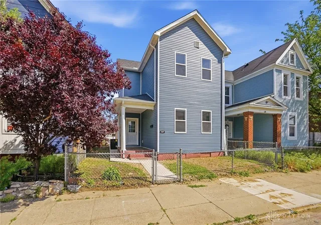 Homes for sale in Dayton, OH | 1809 E 5Th St, Dayton, OH 45403 | MLS# 958736