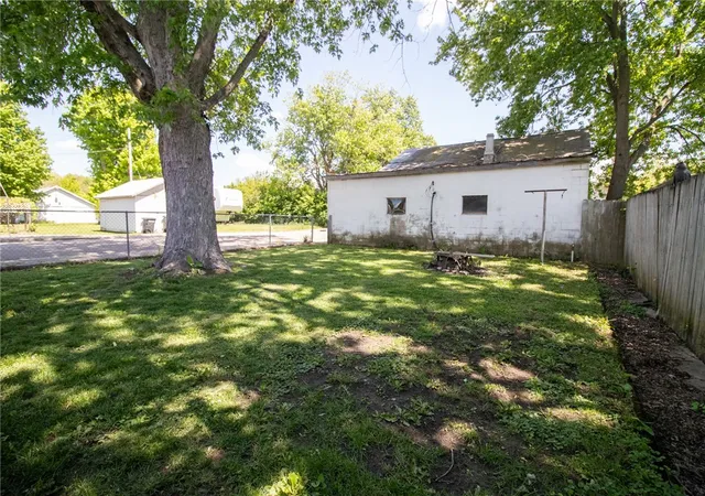 4th image of 98 N 2Nd St, Camden, OH 45311 | MLS# 958754