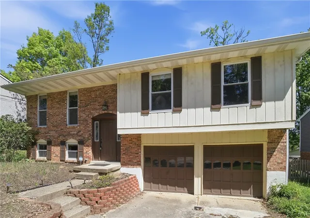 Homes for sale in Cincinnati, OH | 6570 Knottypine Dr, Cincinnati, OH 45230 | MLS# 958696