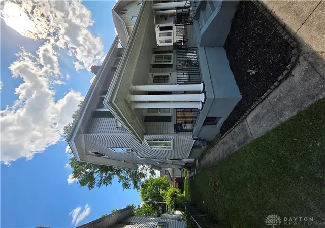 Homes for sale in Dayton, OH | 360 Kenilworth Ave, Dayton, OH 45405 | MLS# 958635