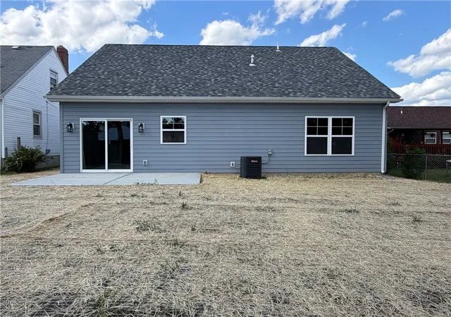 Photo 31 of Sale Pending at 2304 Wilbraham Rd, Middletown, OH 45042 | MLS# 958869 | Listing updated on 2026-06-05