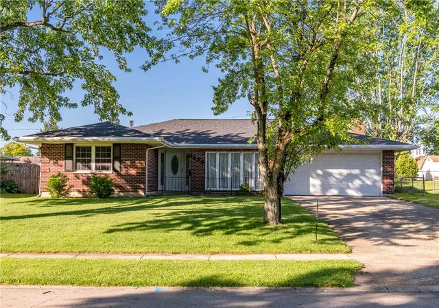 1st image of 1935 Campus Dr, Fairborn, OH 45324 | MLS# 958852