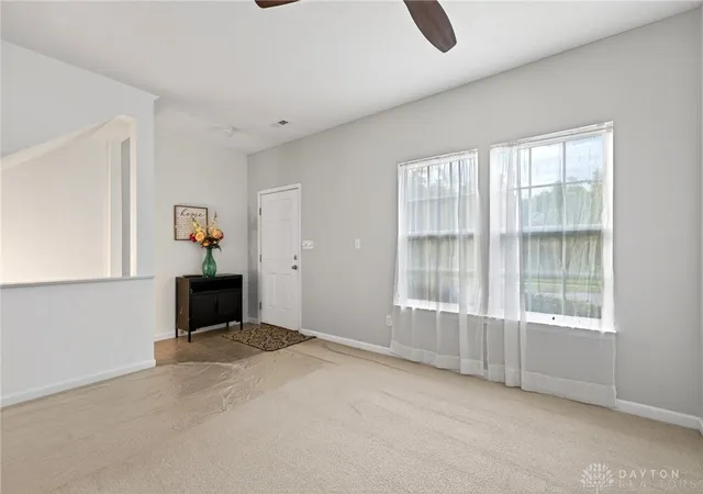 5th image of 5561 Sagewood Dr, Miamisburg, OH 45342 | MLS# 958774