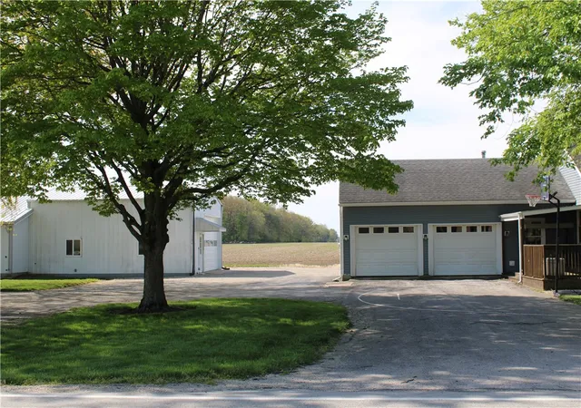 Homes for sale in Arcanum, OH | 7465 Delisle-Fourman Rd, Arcanum, OH 45304 | MLS# 958933
