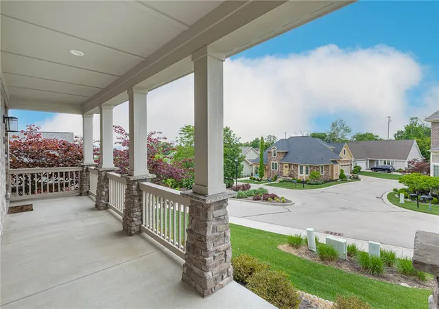 3rd image of 225 Pointe Oakwood Wy, Oakwood, OH 45409 | MLS# 958974