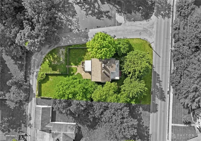 3rd image of 250 E Broadway St, Loveland, OH 45140 | MLS# 959020