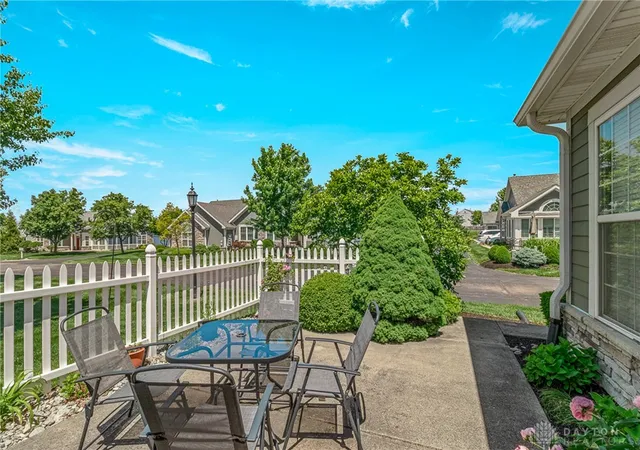 5th image of 124 Abbey Dr, Springboro, OH 45066 | MLS# 959083
