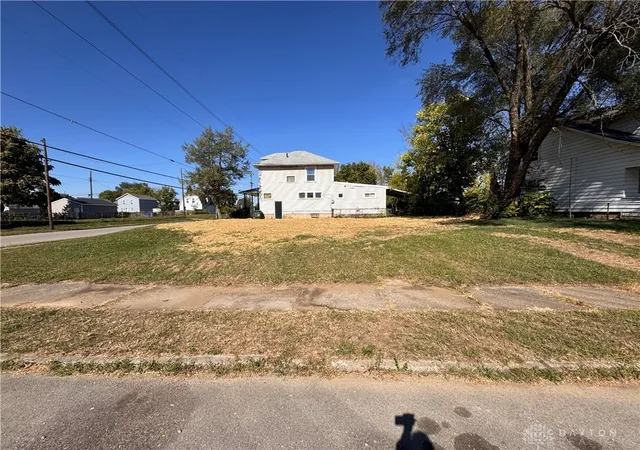 Photo 4 of Sale Pending at 526 Campbell St, Dayton, OH 45417 | MLS# 959087 | Listing updated on 2026-06-11