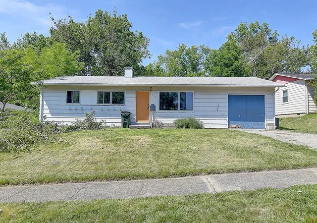 Homes for sale in Miamisburg, OH | 915 Carole St, Miamisburg, OH 45342 | MLS# 959100