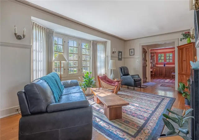 4th image of 158 E Dixon Ave, Oakwood, OH 45419 | MLS# 957744