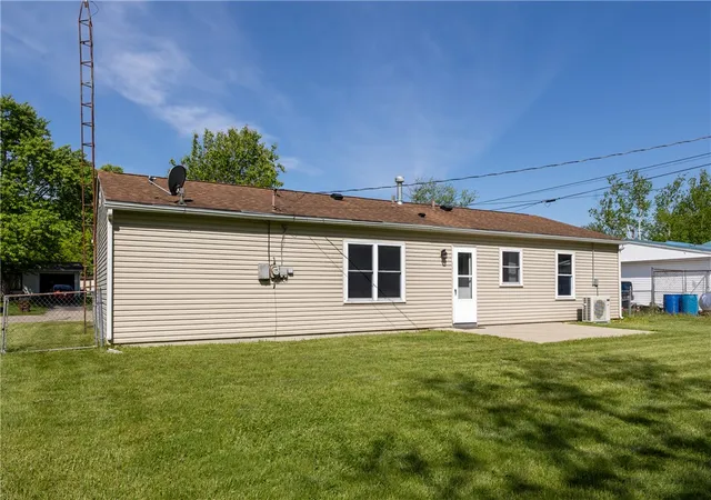 Homes for sale in New Carlisle, OH | 868 Cliffside Dr, New Carlisle, OH 45344 | MLS# 959219