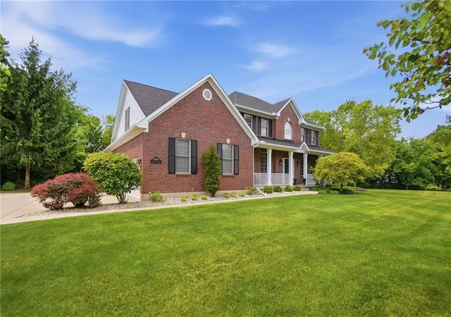 Homes for sale in Clearcreek Twp, OH | 8165 Old Woods Ct, Clearcreek Twp, OH 45066 | MLS# 959218
