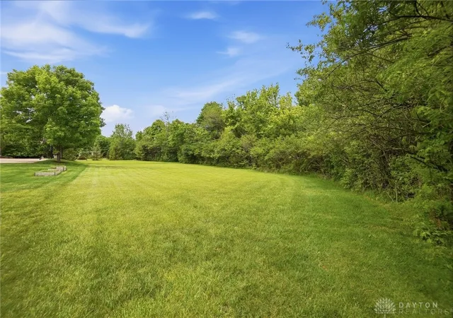 Homes for sale in Clearcreek Twp, OH | 8165 Old Woods Ct, Clearcreek Twp, OH 45066 | MLS# 959218