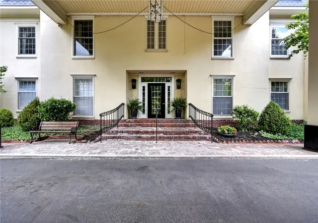 Photo 3 of Condo for sale at 333 Oakwood Ave #2A, Oakwood, OH 45409 | MLS# 959048 | Listing updated on 2026-07-14