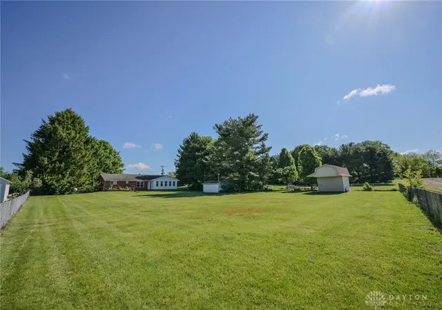 Homes for sale in Urbana, OH | 1473 Knight Rd, Urbana, OH 43078 | MLS# 958944