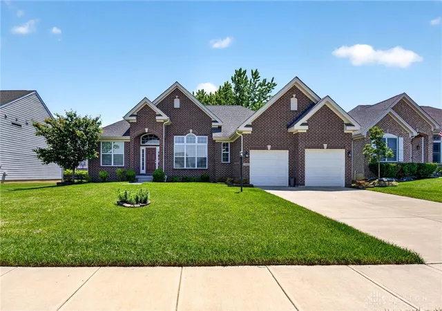 Homes for sale in Sugarcreek Twp, OH | 3605 Marwood Dr, Sugarcreek Twp, OH 45305 | MLS# 959235