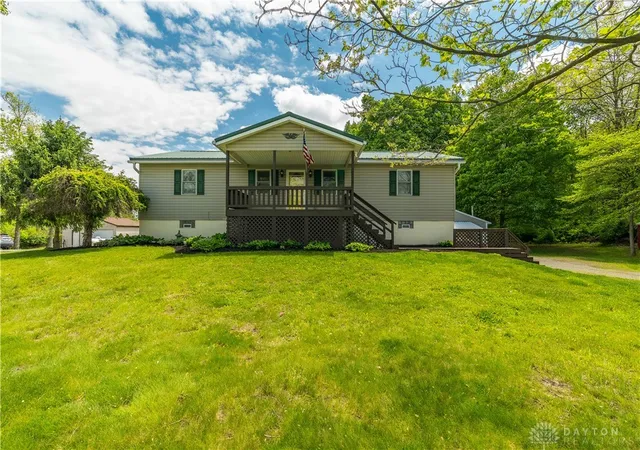Homes for sale in Cable, OH | 1319 Perry Rd, Cable, OH 43009 | MLS# 959173