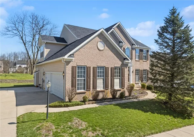 Homes for sale in Beavercreek, OH | 2432 Forest Oaks Dr, Beavercreek, OH 45431 | MLS# 959273