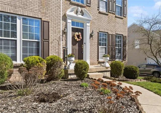 Homes for sale in Beavercreek, OH | 2432 Forest Oaks Dr, Beavercreek, OH 45431 | MLS# 959273
