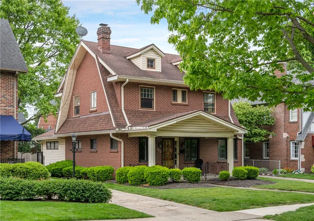 Homes for sale in Oakwood, OH | 142 Greenmount Blvd, Oakwood, OH 45419 | MLS# 959010