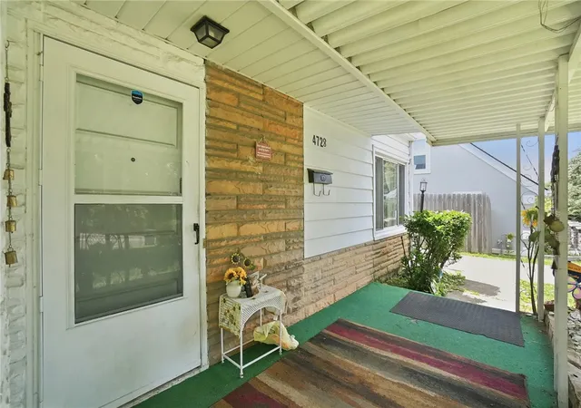 Homes for sale in Dayton, OH | 4728 Burkhardt Ave, Dayton, OH 45403 | MLS# 959294
